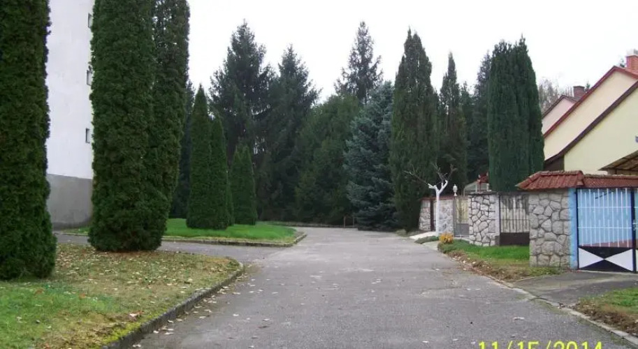 Tóparticsend Társasüdülő — фото 3