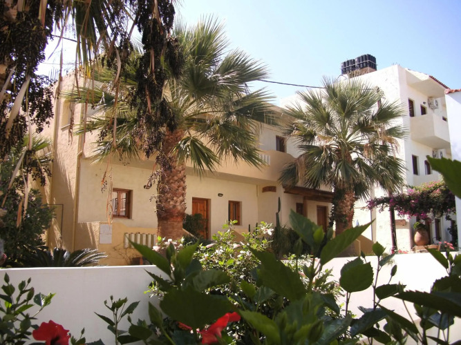 Lia Sofia Apartments