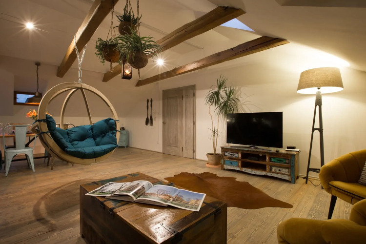 Old Town Boho Chic Attic — фото 2