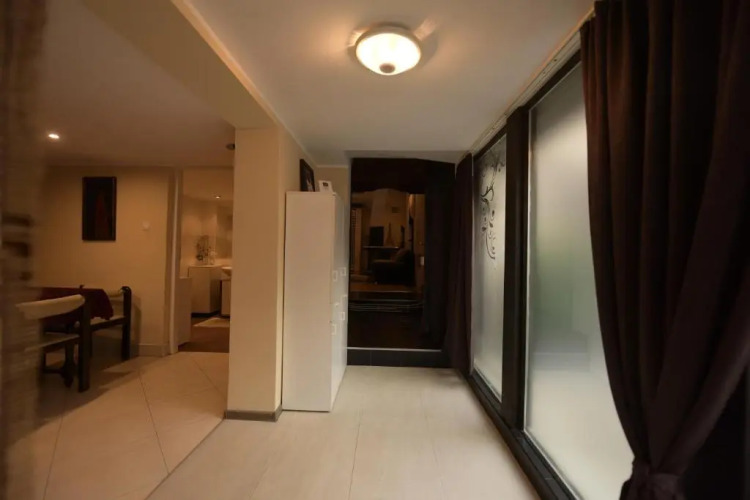 H & V Residence - Split Level Apartment — фото 4