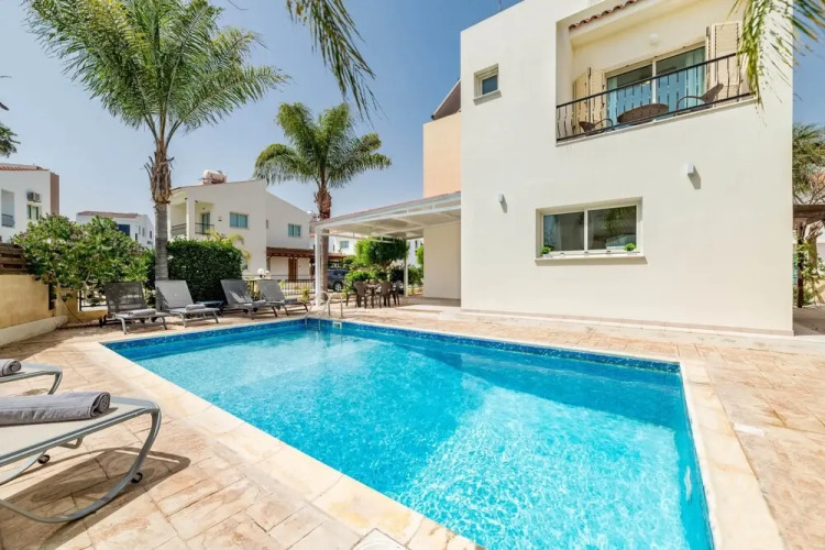 Pernera Blue Villa in Protaras — фото 4
