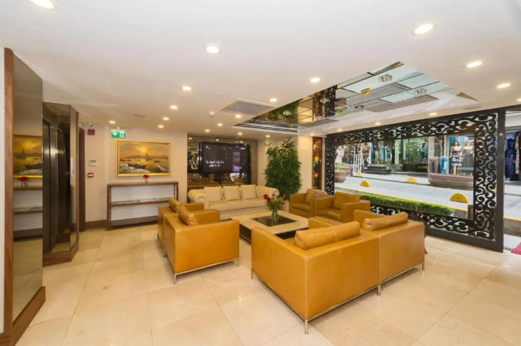 Darkmen Hotel
