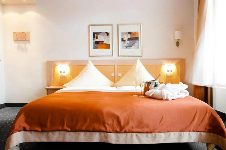Hotel von Euch