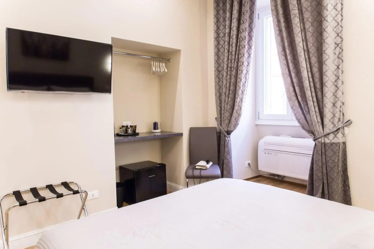 Nazionale Palace Suites