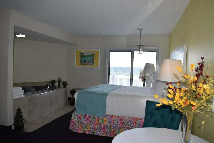 Breakers Resort & Beach Bar — фото 4