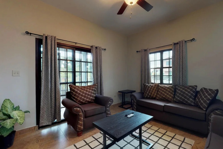 Three-bedroom Apartment — фото 3