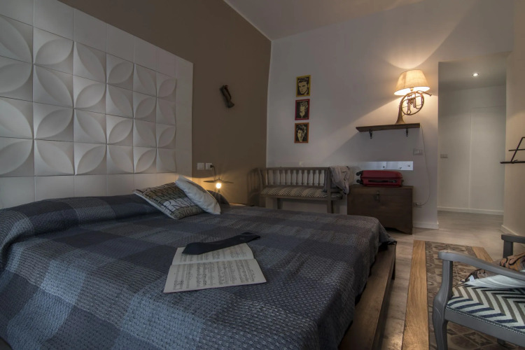 Ad Hoc Rooms