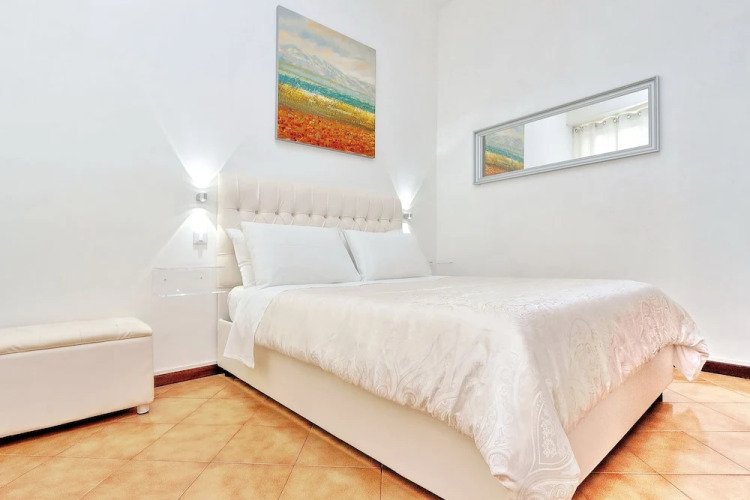 Chic Modern Apartment — фото 5