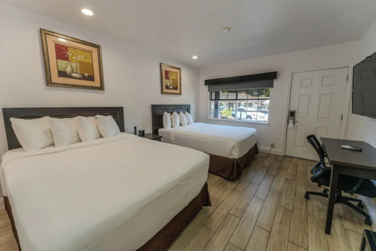 Monterey Surf Inn — фото 2