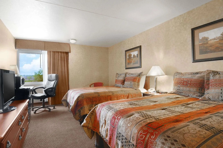 EverSpring Inn & Suites — фото 4