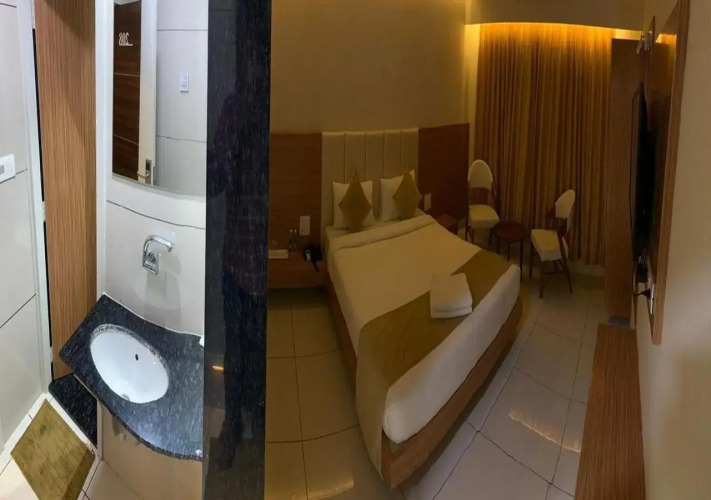 Hotel Dwarkesh — фото 4