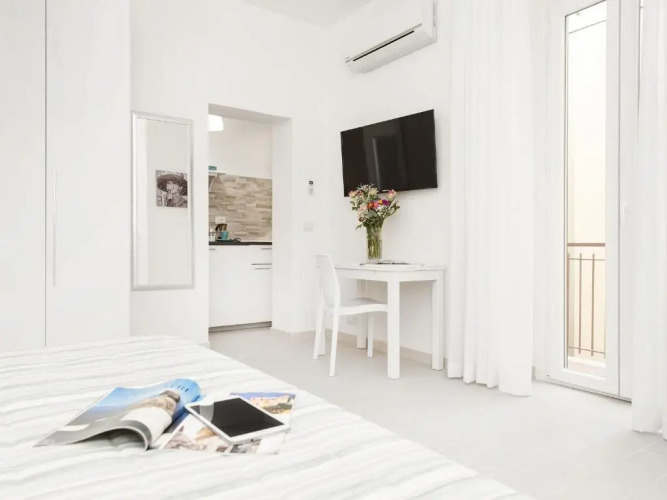 White Flat Termini — фото 2