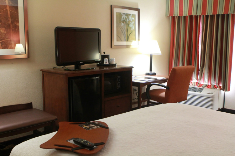 Hampton Inn Beaumont — фото 5