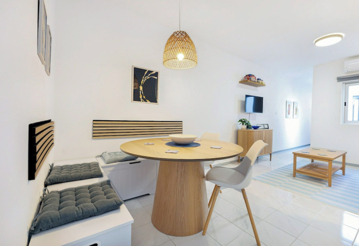 2BR Penthouse with Large Front Terrace — фото 3
