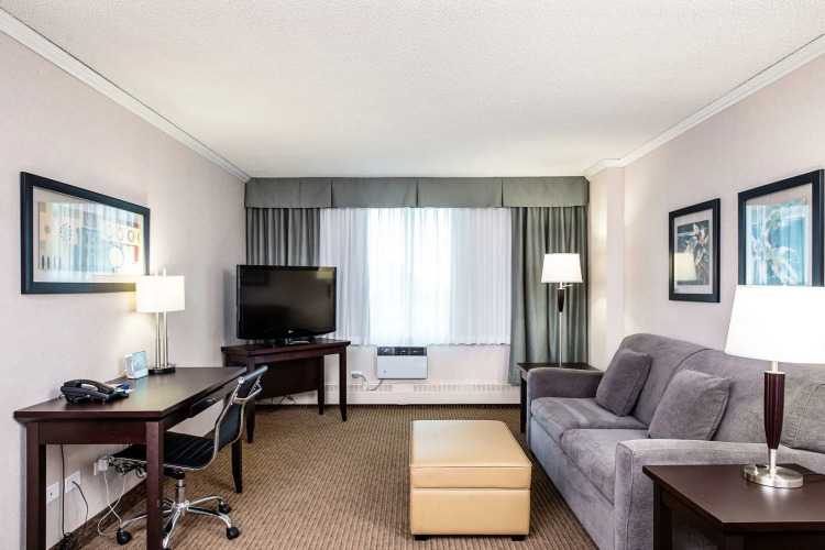 Campus Tower Suite Hotel — фото 3