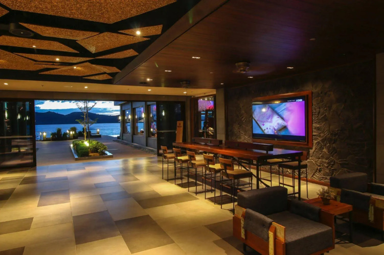 Two Seasons Coron Bayside Hotel — фото 2