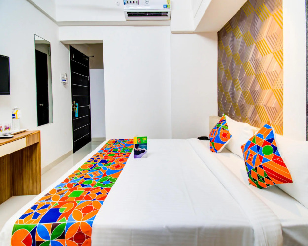 Marvel Bliss By FabHotel — фото 3