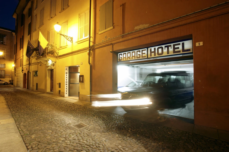 Hotel Cervetta 5