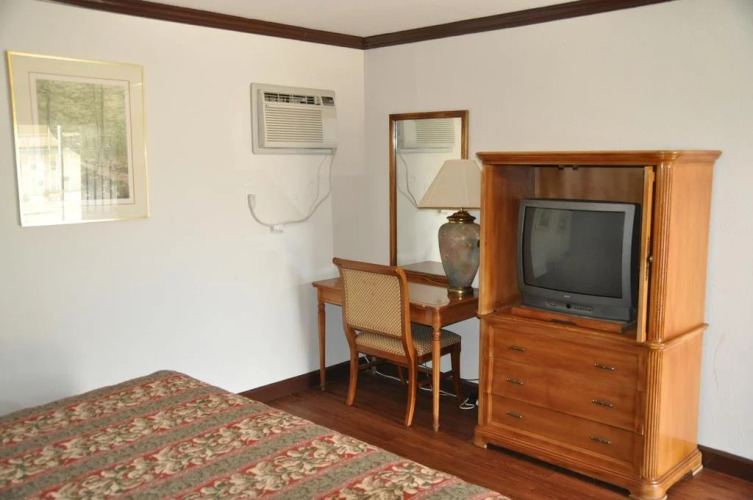 Pasadena Inn & Suites — фото 5