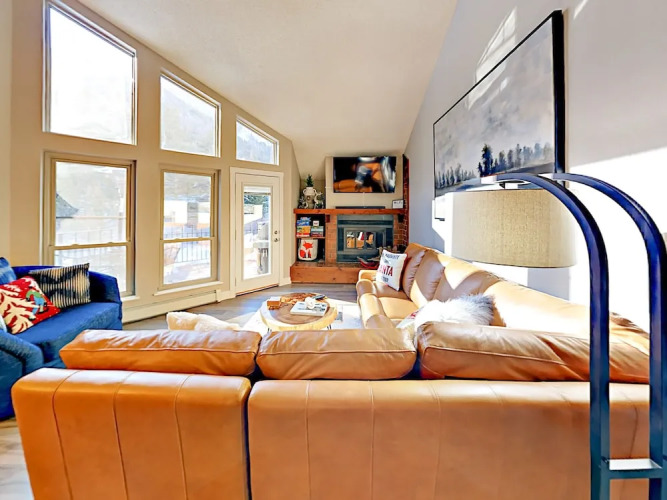 Creekside Gem #E-2 - 4 Br Townhouse — фото 4