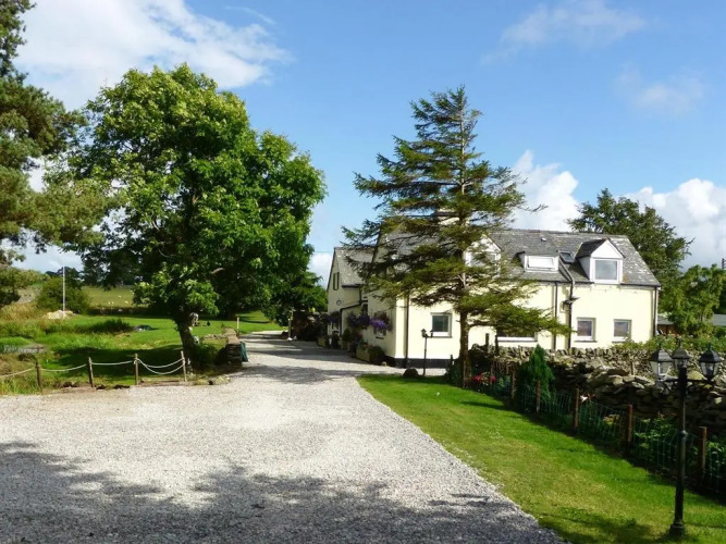 Llwyn Onn Guest House