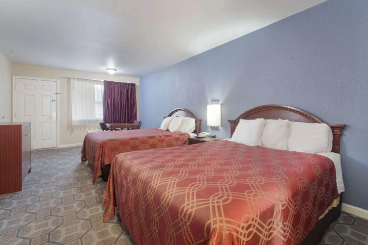 Econo Lodge Thomaston — фото 4