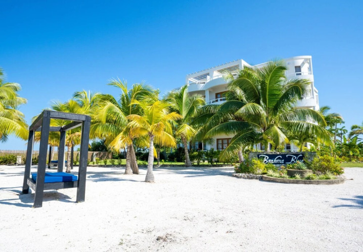 Brahma Blue Resort — фото 4