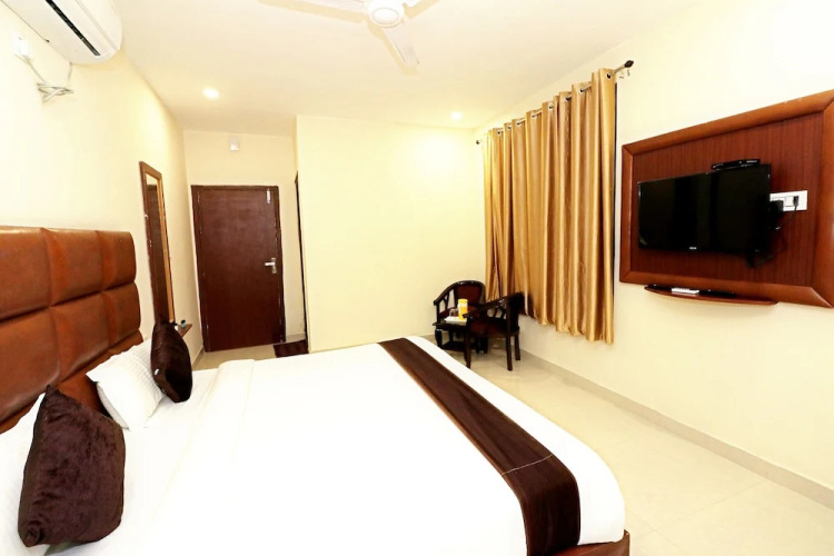 Hotel Dev Ganga — фото 5