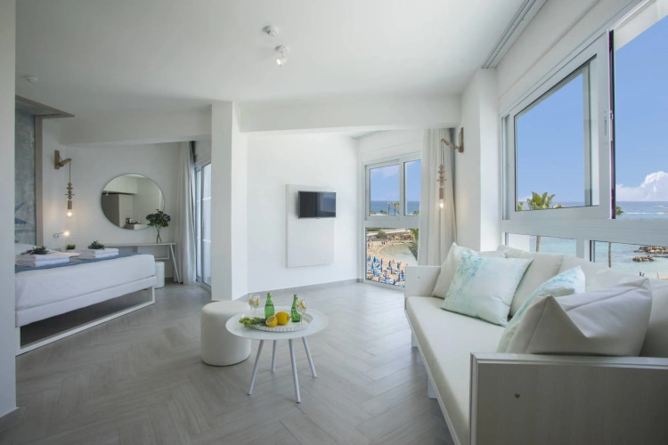Infinity Blu - Designed for Adults — фото 5