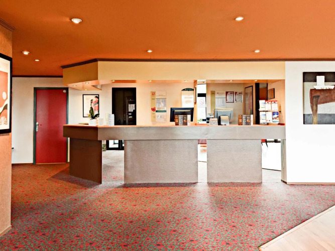ibis Nevers — фото 2