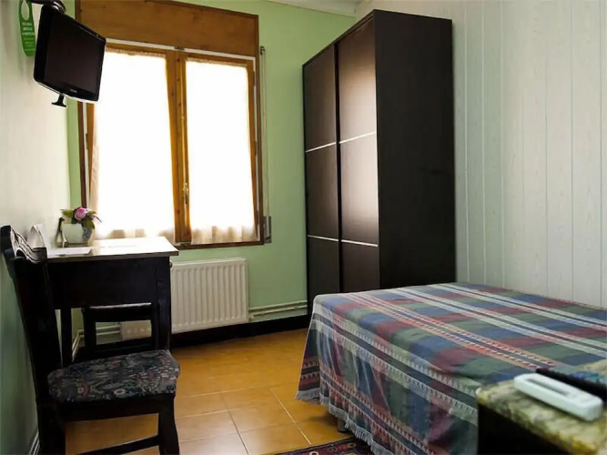 Hostal Fabrellas — фото 4