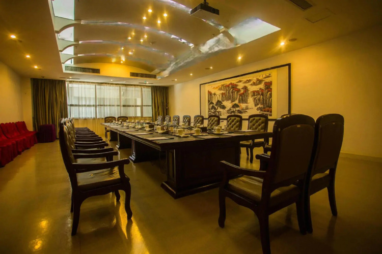 Golmud Hotel — фото 2