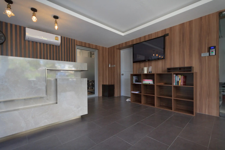 Q Space Residence