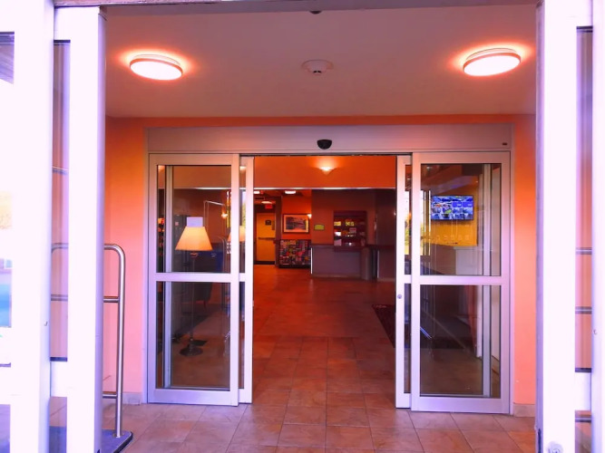 Super 8 Langley/Aldergrove