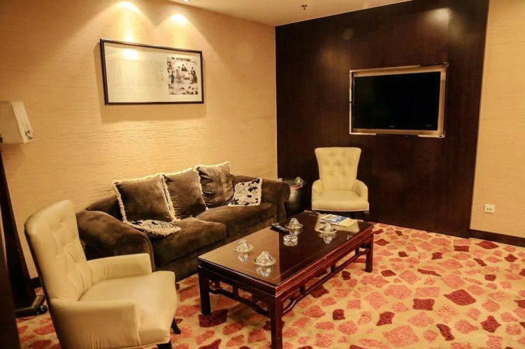 Huidong Hotel Zigong — фото 4