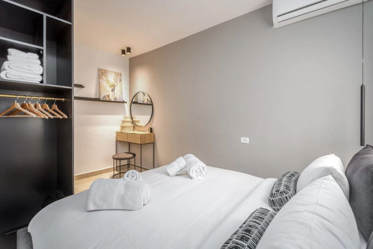 Stylish one BDR with balcony — фото 3