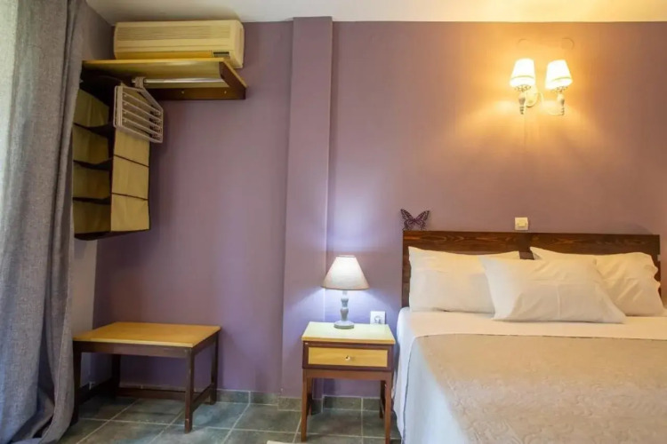 Tellis Holiday Rooms