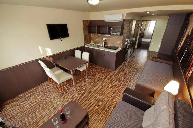 Corvin Apartman — фото 4