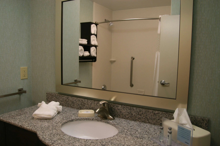 Hampton Inn & Suites Wilder — фото 5