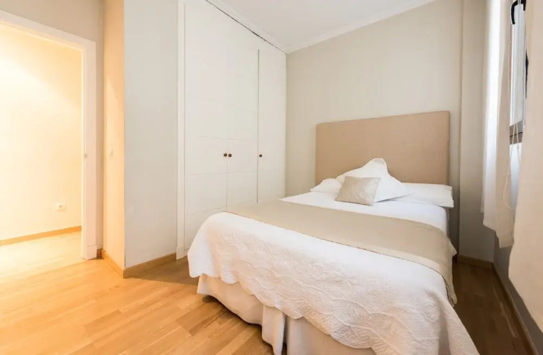 Prado Museum Apartment — фото 2