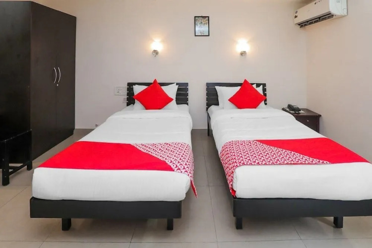 Hotel Srinivas — фото 3