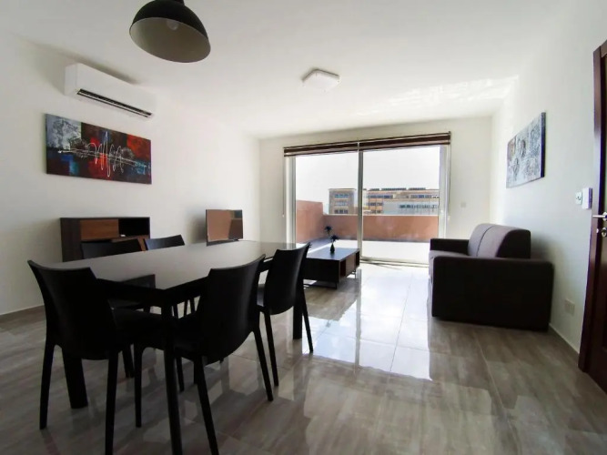 F12-1 Room 2 single beds shared bathroom in shared Flat — фото 2