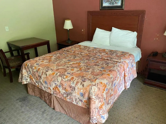 Budget Inn — фото 3