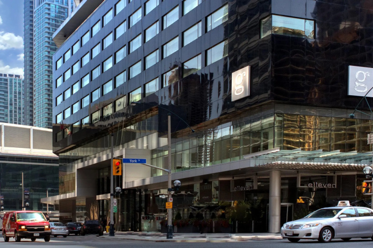 Le Germain Hotel Maple Leaf Square