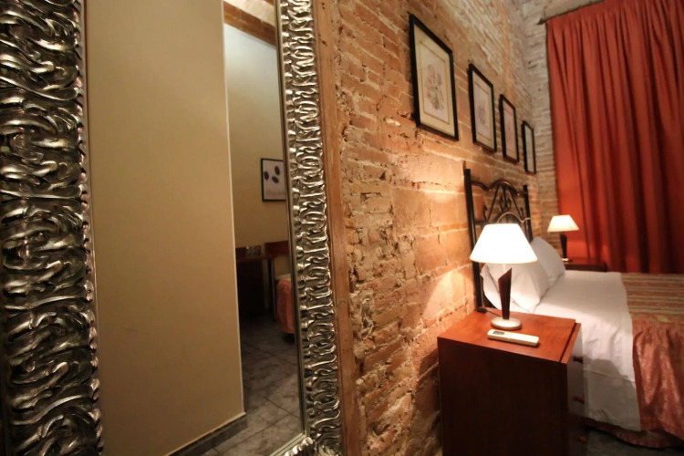 Hostal Orleans — фото 5