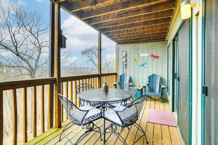 Inviting Branson West Condo w/ Pool Access — фото 5