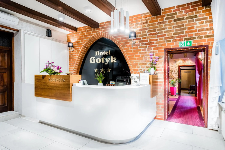 Gotyk Hotel — фото 2