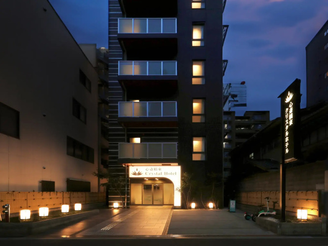 Shinsaibashi Higashi Crystal Hotel