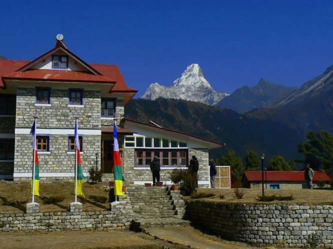Everest Summit Lodge - Tashinga — фото 3