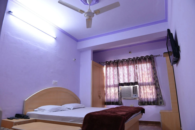 Hotel Mohit Palace — фото 3
